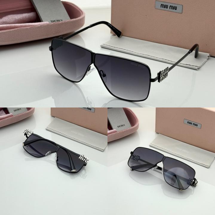 Miu.miu 23529 Black Shaded