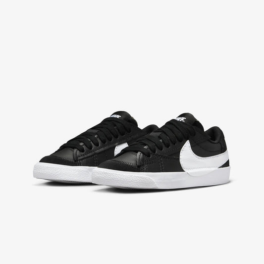 BLAZER LOW '77 JUMBO BLACK