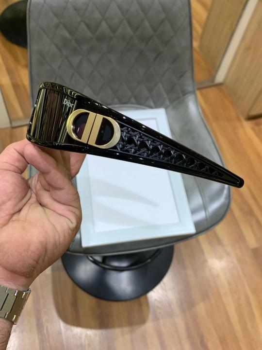 Dior_8832_black