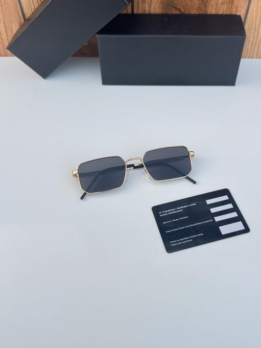 Tommy_hilfiger_1452_gold_black