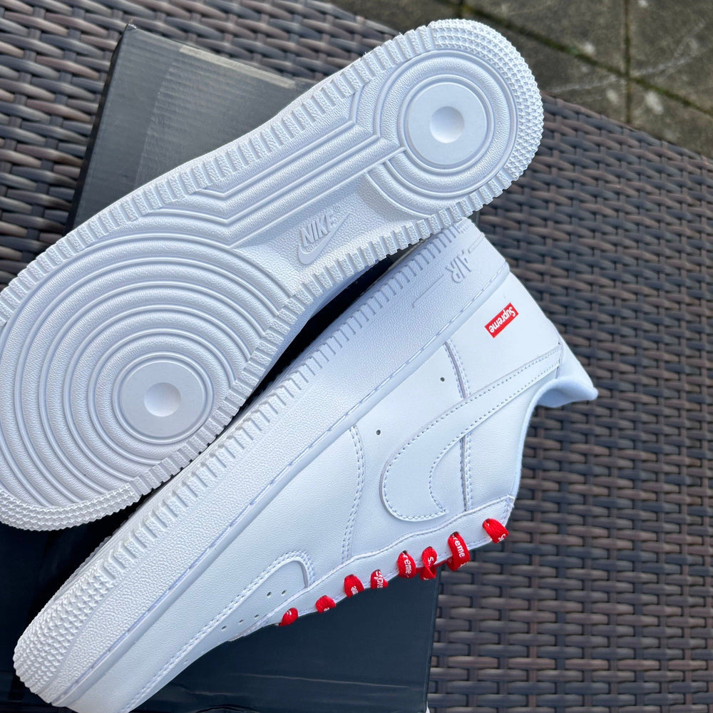 Air Force 1 Supreme Low Box Logo White