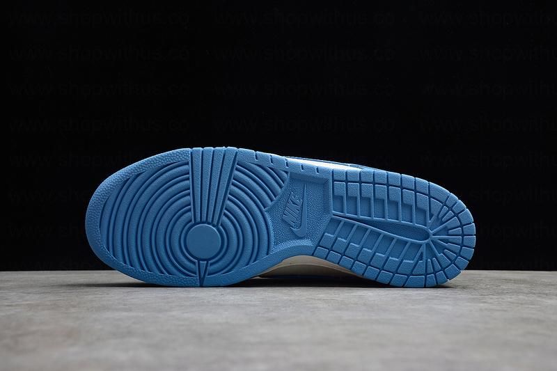 Blue Low Dunks