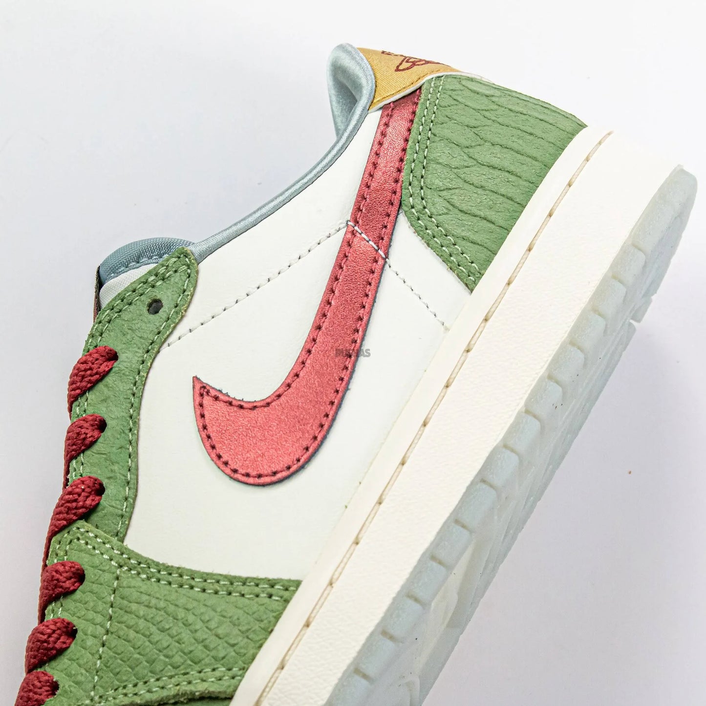 JORDAN LOW YEAR DRAGON
