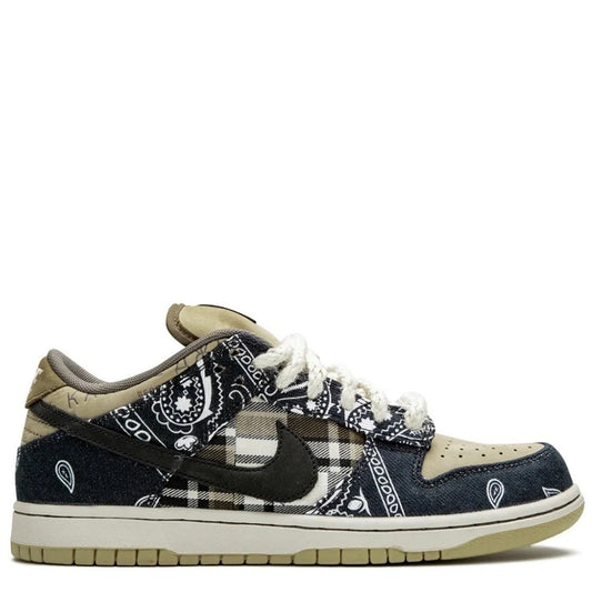 SB Dunk low x Travis Scott - Bandana print
