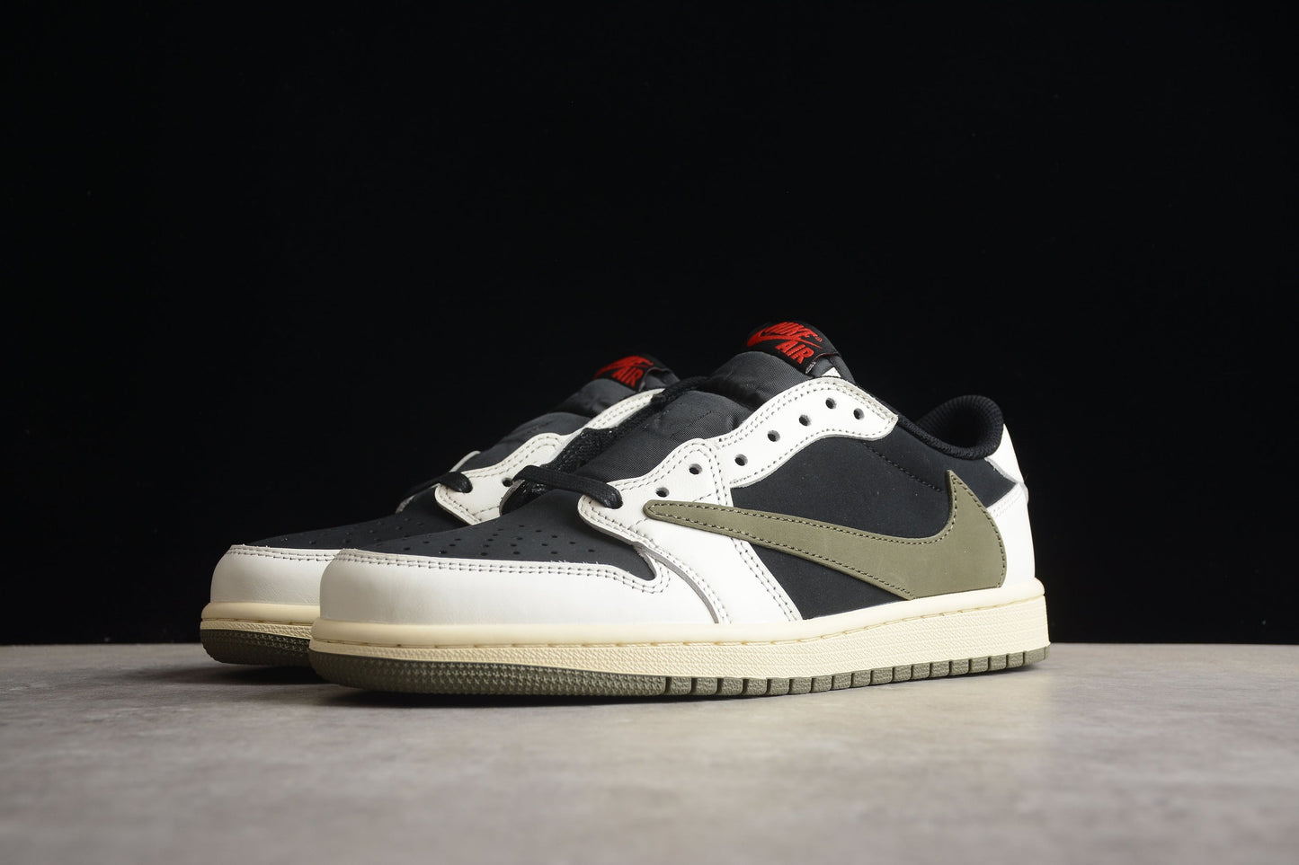 Travis Scott x Air Jordan 1 Low AJ1 - Olive