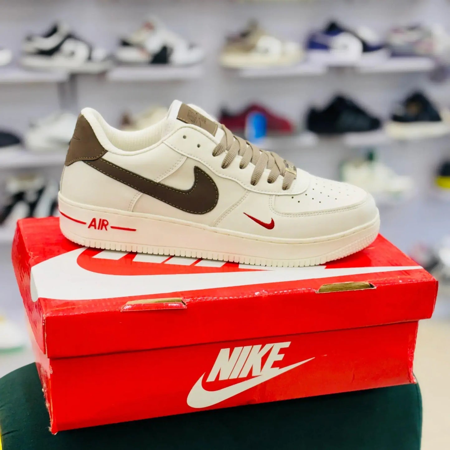 AF1 COFFEE MILK