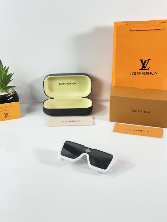 Louis_Vuitton_8959_White_Black