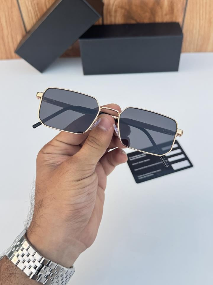 Tommy_hilfiger_1452_gold_black